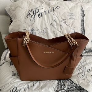 Michael Kors large jet set tote